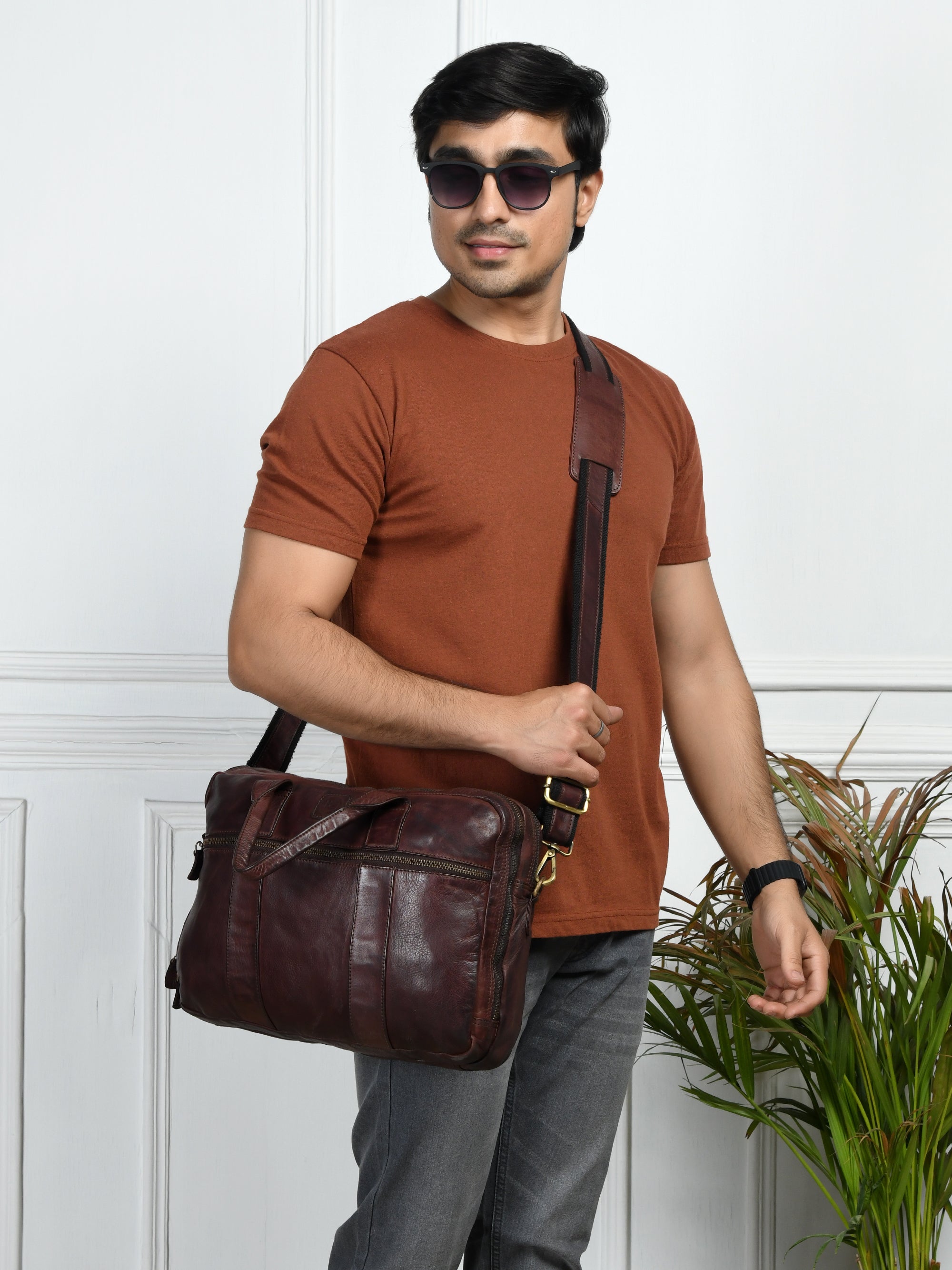 Executive Heritage Leather Laptop Bag - Tan Colour